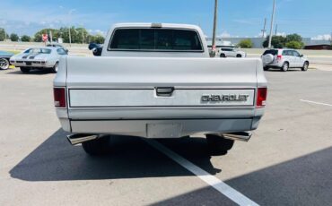 Chevrolet-C-10-Pickup-1985-4