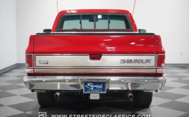 Chevrolet-C-10-Pickup-1987-11