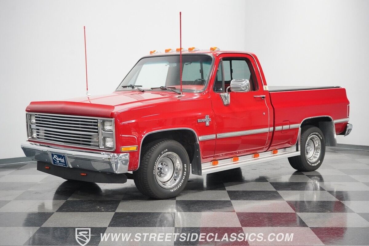 Chevrolet-C-10-Pickup-1987-5