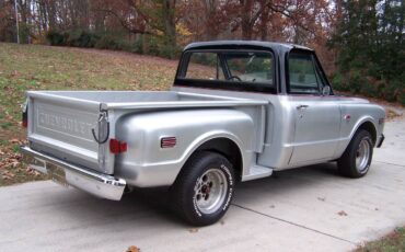 Chevrolet-C-10-pickup-1968-5