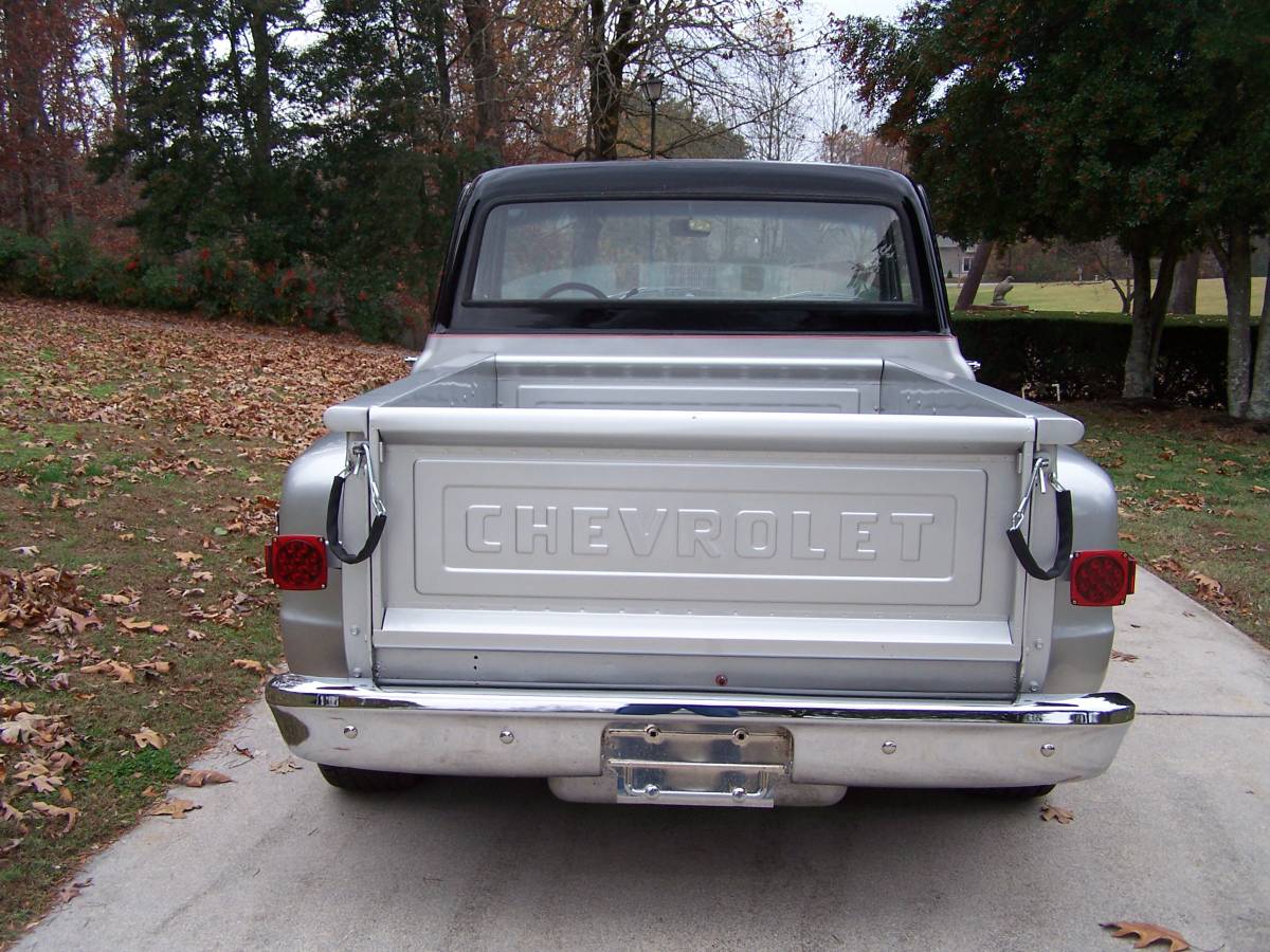 Chevrolet-C-10-pickup-1968-6