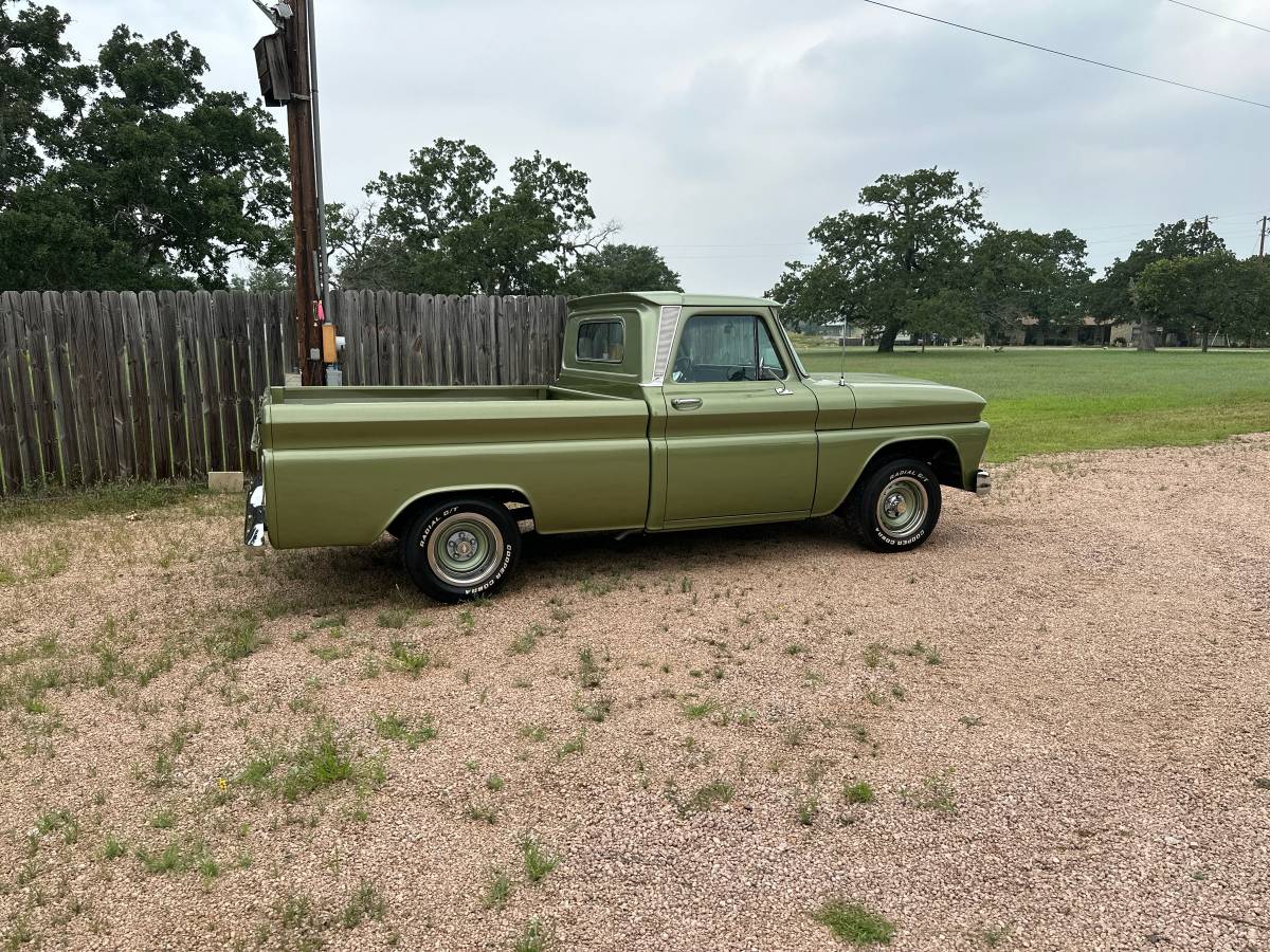 Chevrolet-C10-1966-7