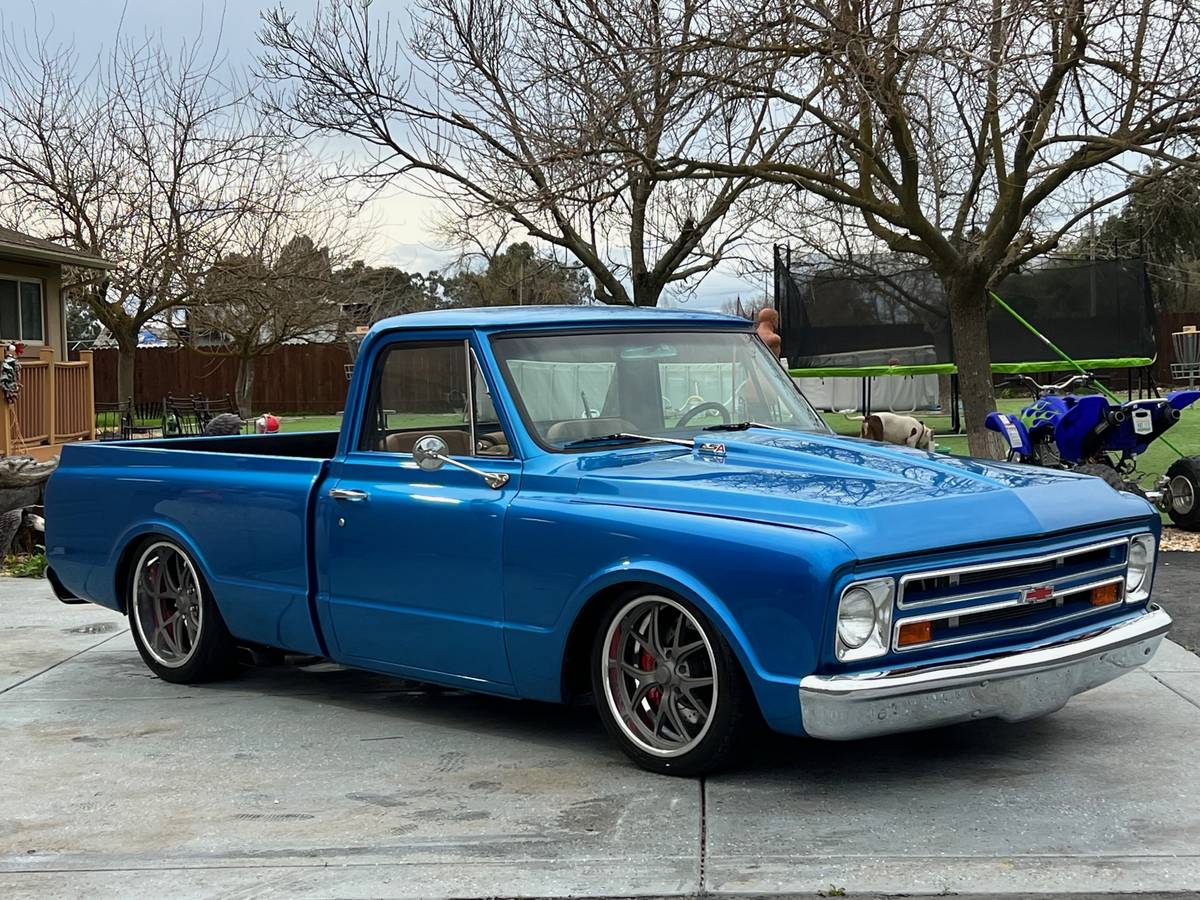 Chevrolet-C10-1968-3