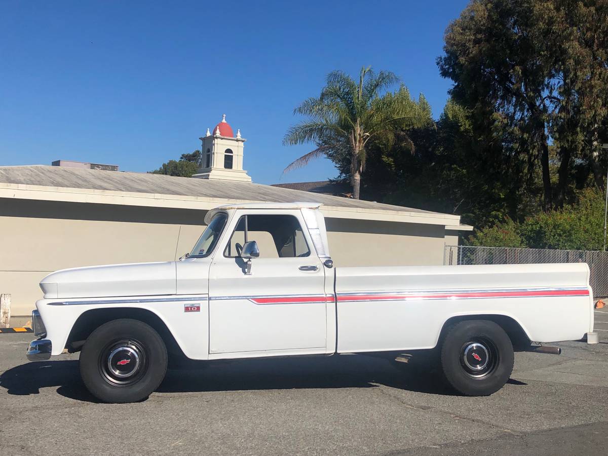 Chevrolet-C10-longbed-truck-1966-1