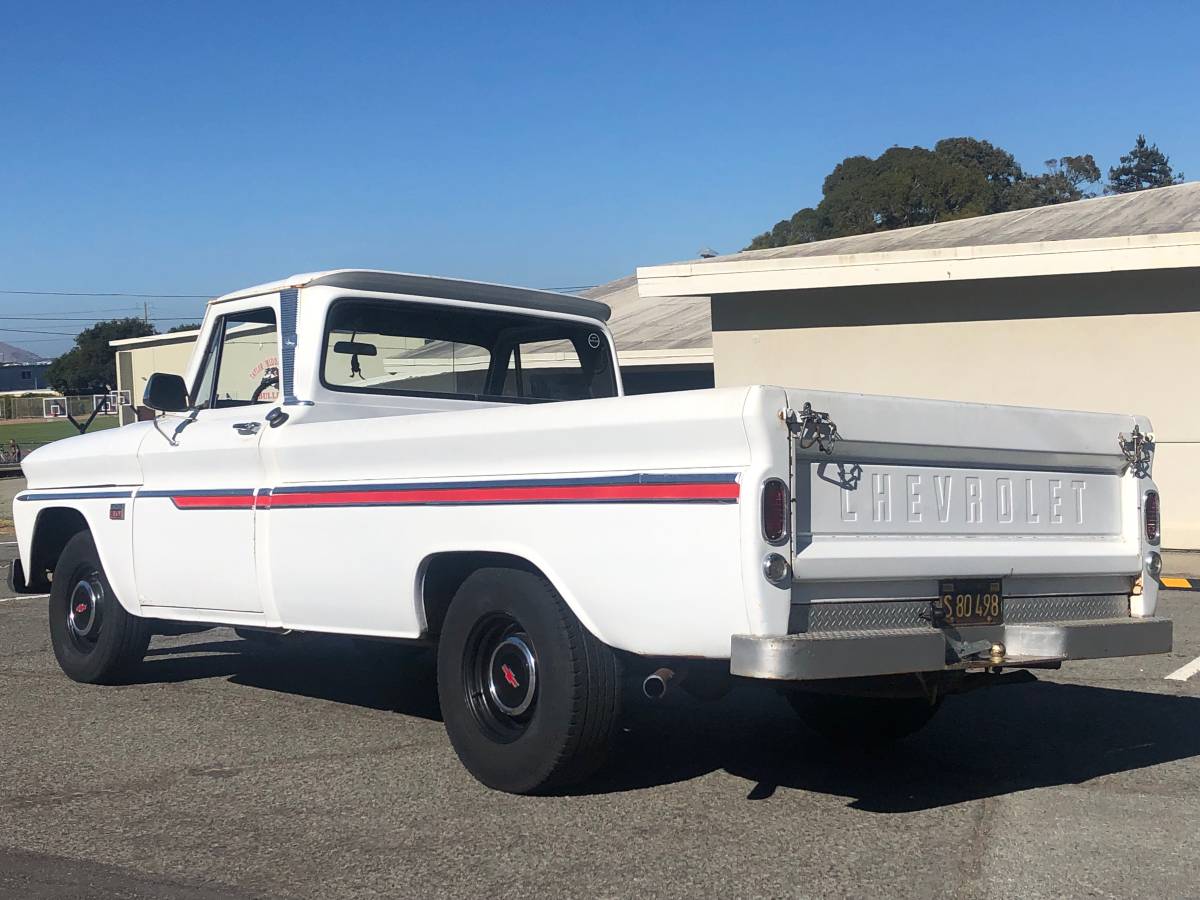 Chevrolet-C10-longbed-truck-1966-2