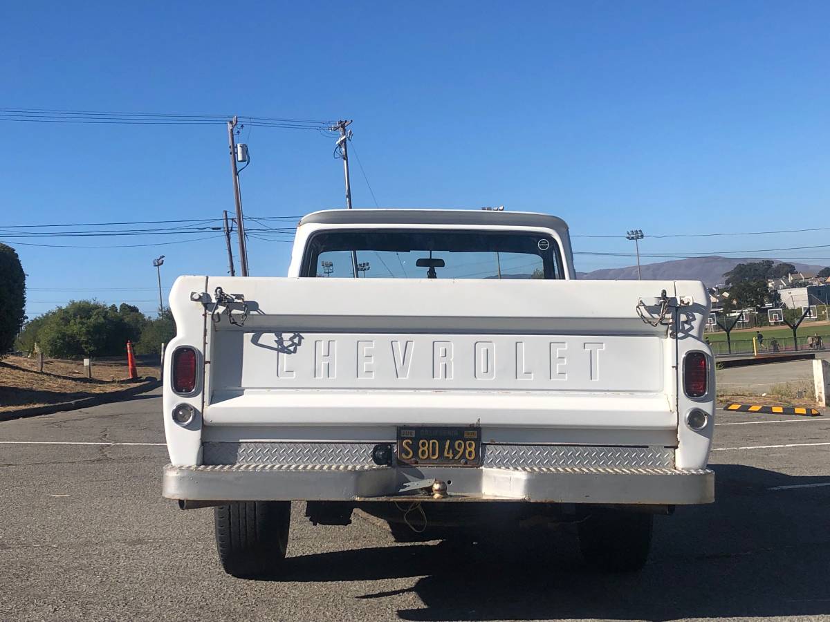 Chevrolet-C10-longbed-truck-1966-3