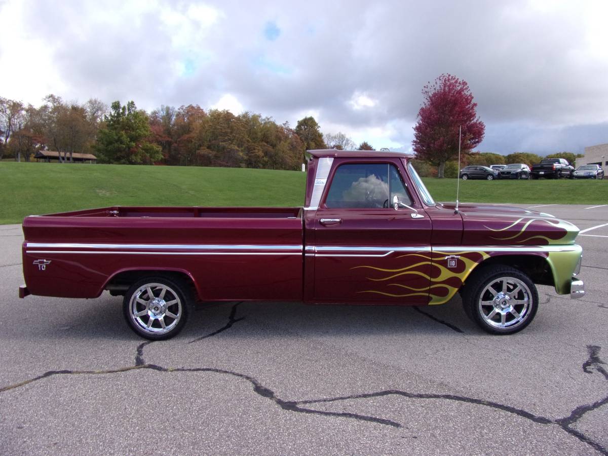 Chevrolet-C10-pickup-1966-3