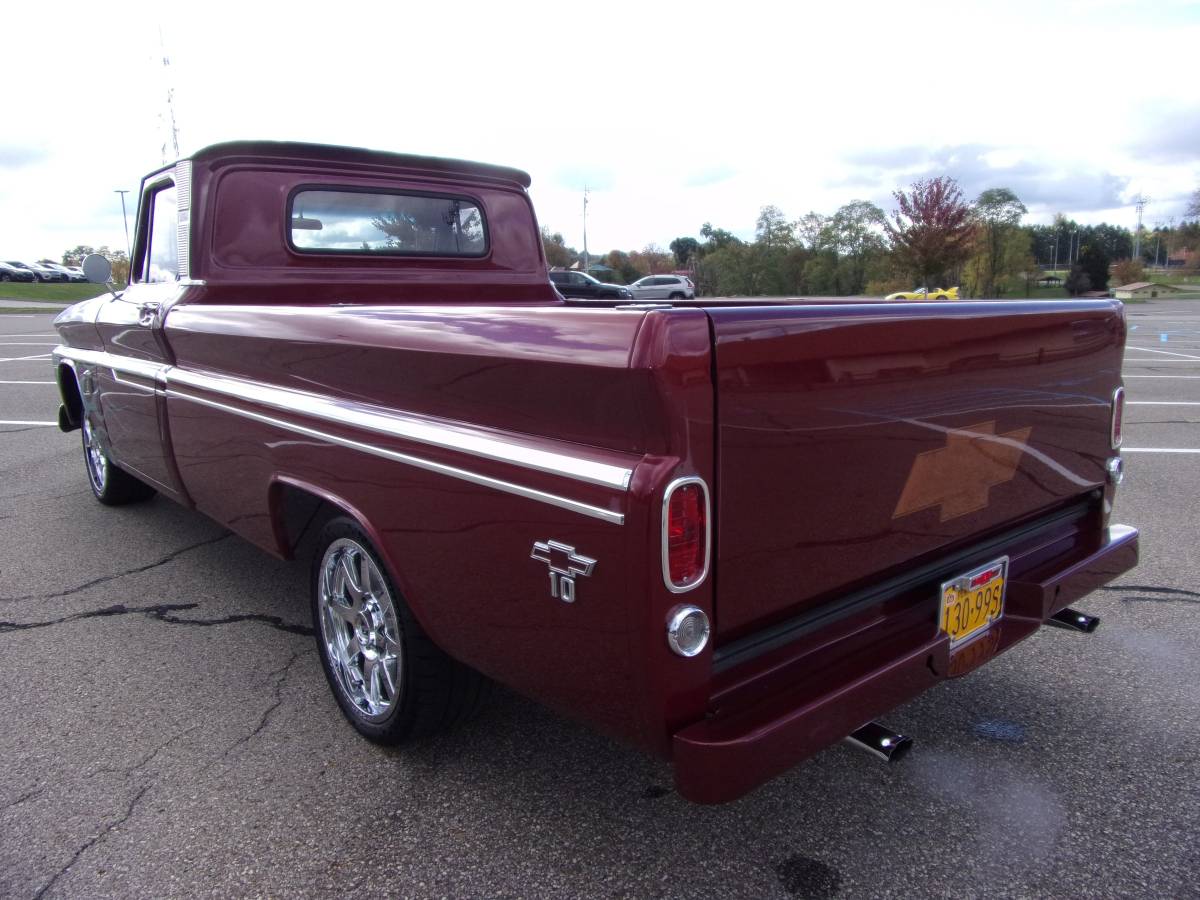 Chevrolet-C10-pickup-1966-4