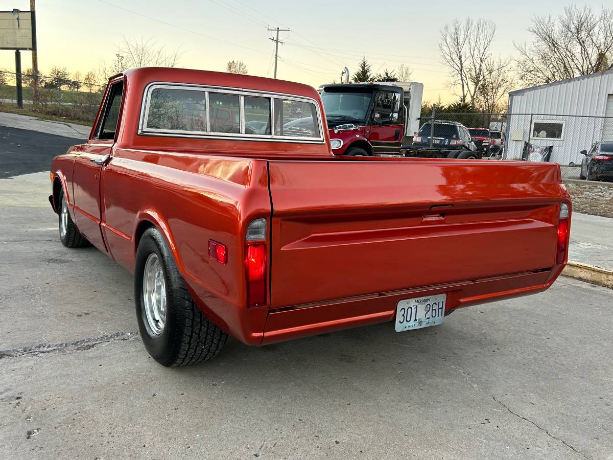 Chevrolet-C10-pickup-1970-10