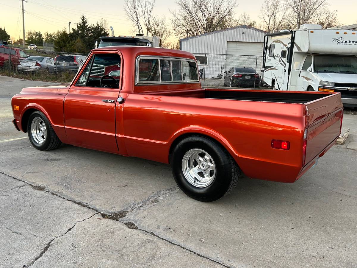 Chevrolet-C10-pickup-1970-9