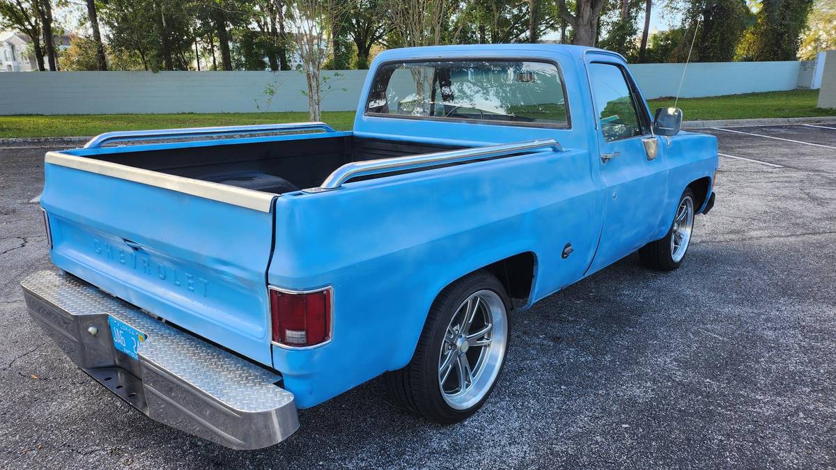 Chevrolet-C10-short-bed-pickup-1977-2