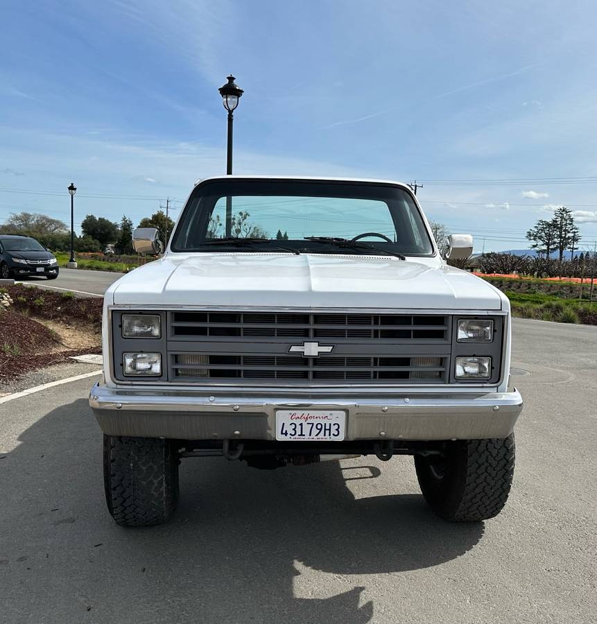 Chevrolet-C10-silverado-step-side-1987-16