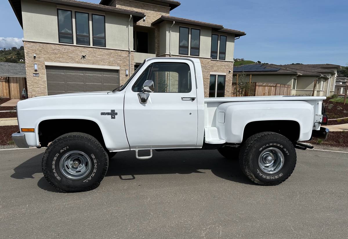 Chevrolet-C10-silverado-step-side-1987-3