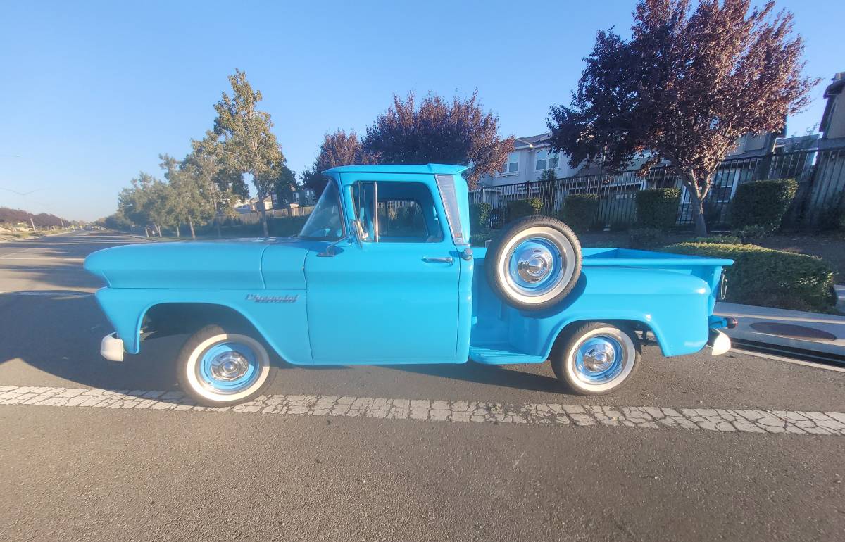 Chevrolet-C10-truck-1960-11