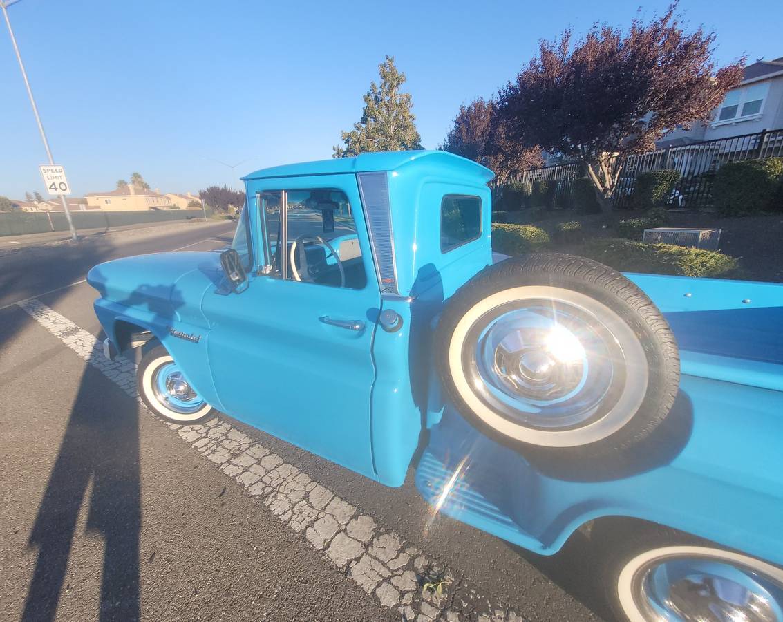 Chevrolet-C10-truck-1960-12