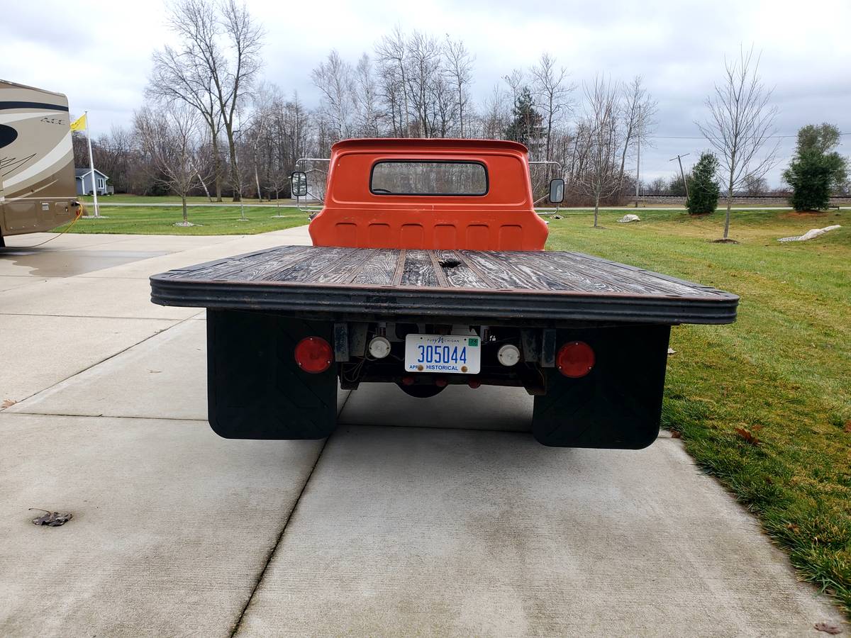 Chevrolet-C20-1966-5