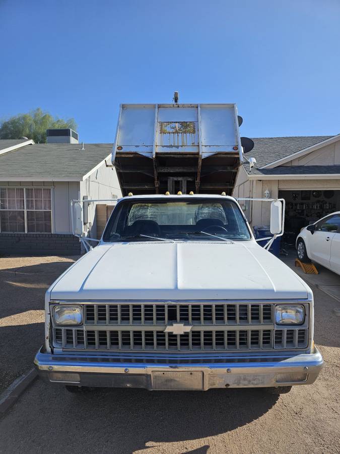 Chevrolet-C30-1982-2