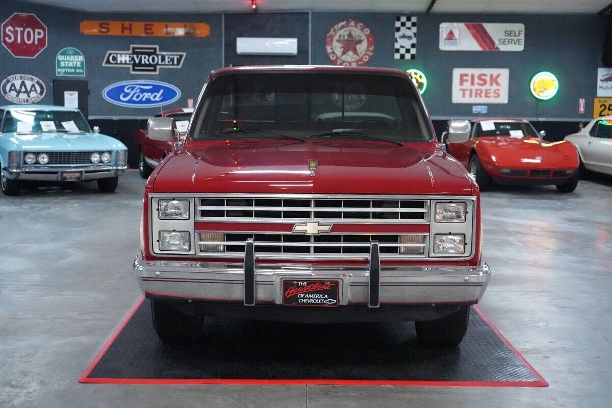 Chevrolet-CK-Pickup-1500-Pickup-1987-9