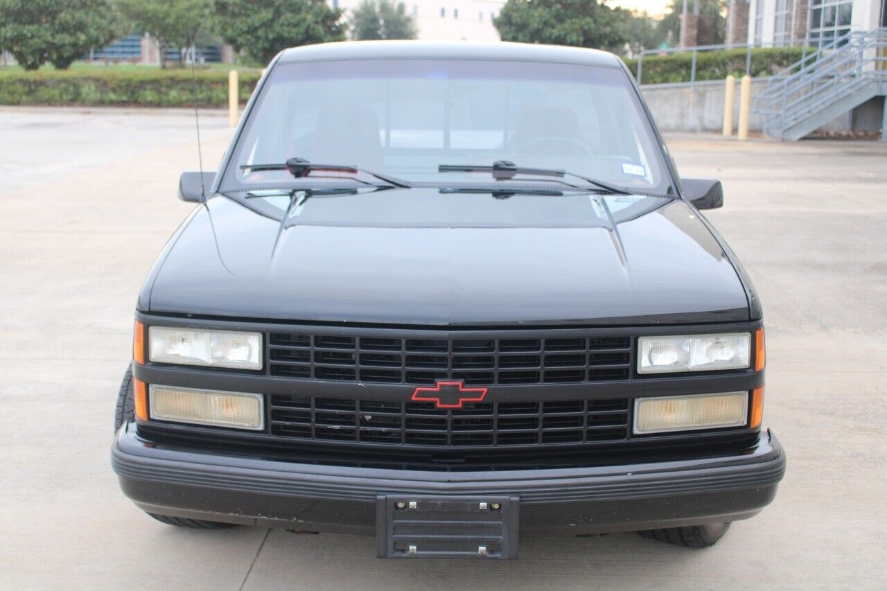 Chevrolet-CK-Pickup-1500-Pickup-1990-6