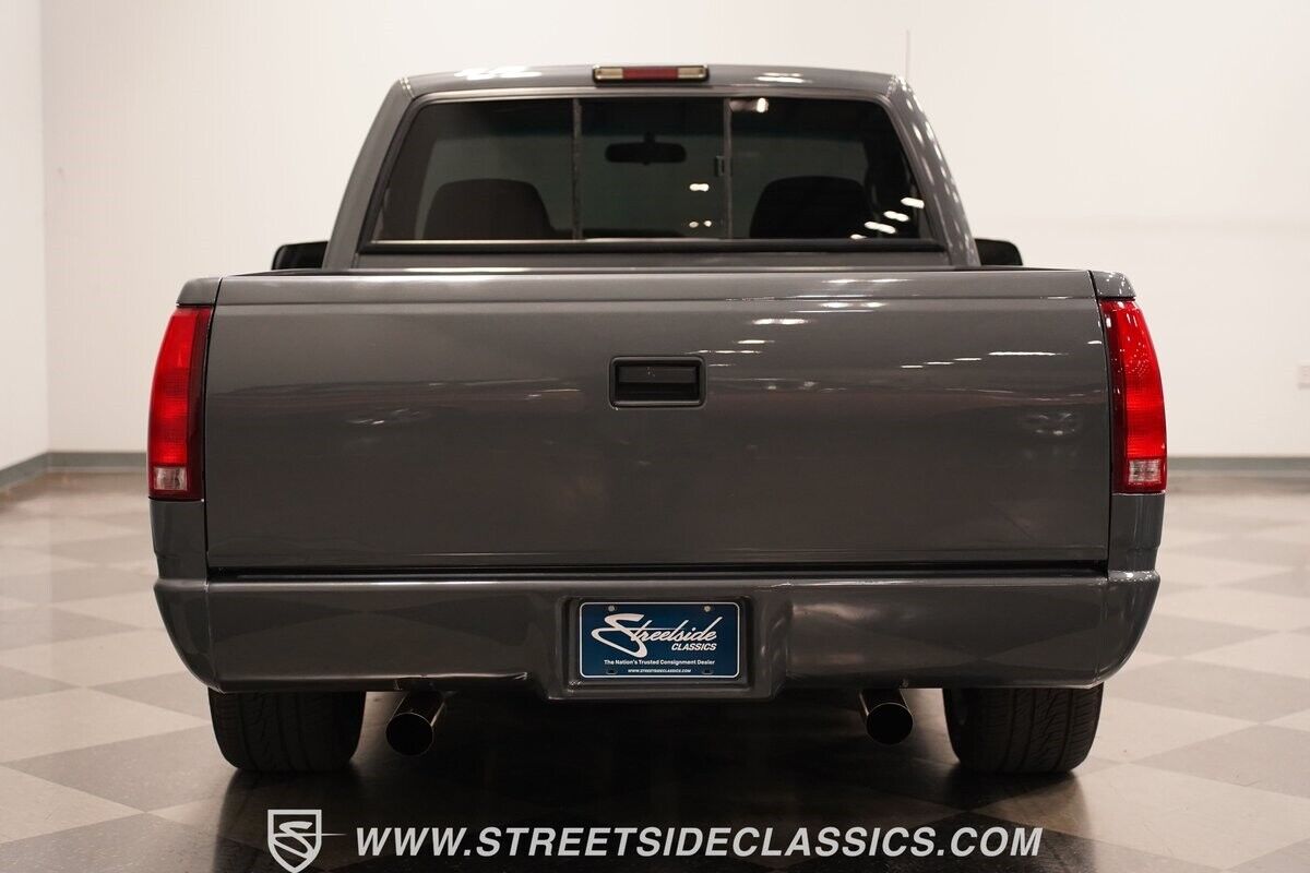 Chevrolet-CK-Pickup-1500-Pickup-1995-13