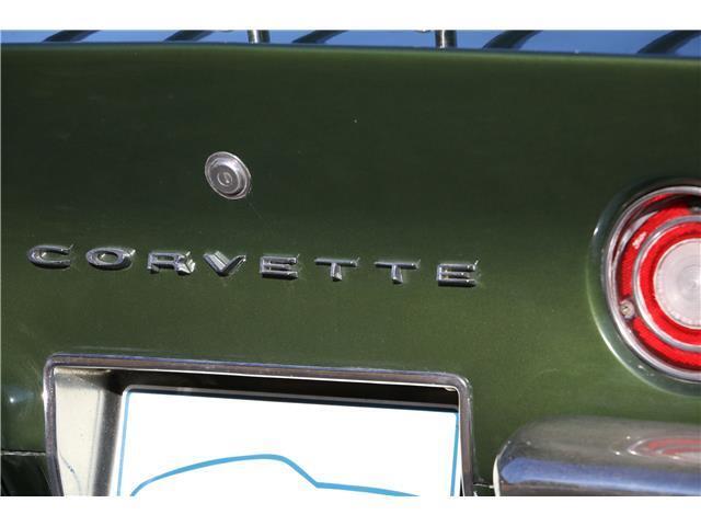 Chevrolet-CORVETTE-454-1970-38