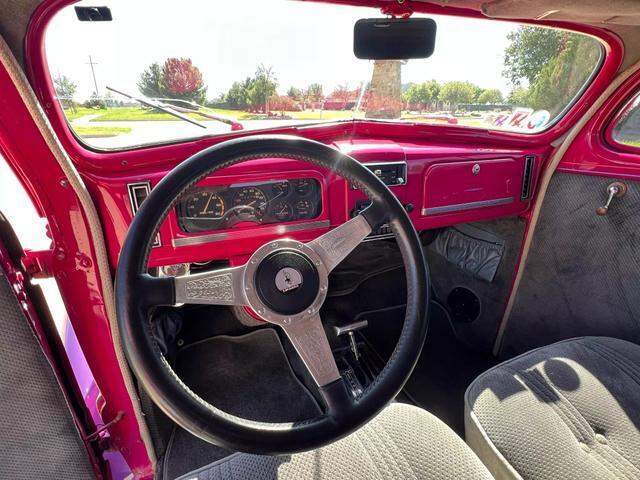 Chevrolet-COUPE-1938-12