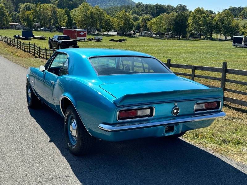 Chevrolet-Camaro-1967-23