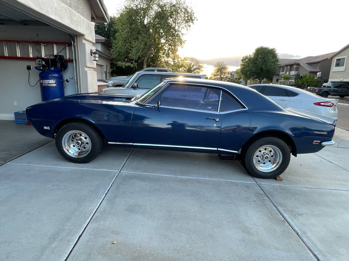 Chevrolet-Camaro-1968-1