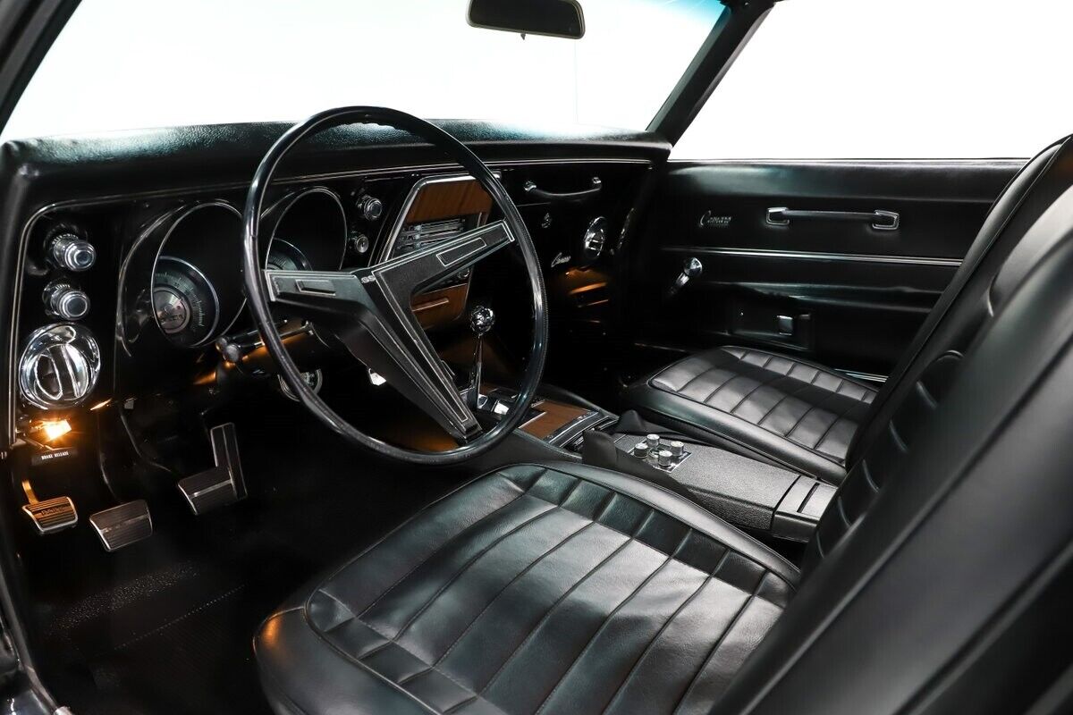 Chevrolet-Camaro-1968-1