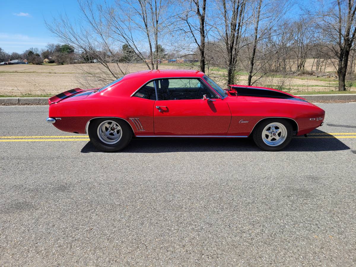 Chevrolet-Camaro-1969-10