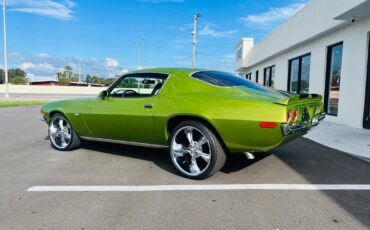 Chevrolet-Camaro-1971-2