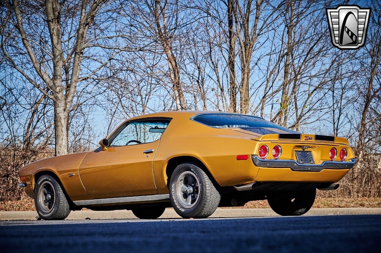 Chevrolet-Camaro-1971-4