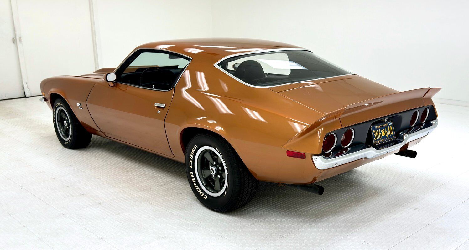 Chevrolet-Camaro-1972-2