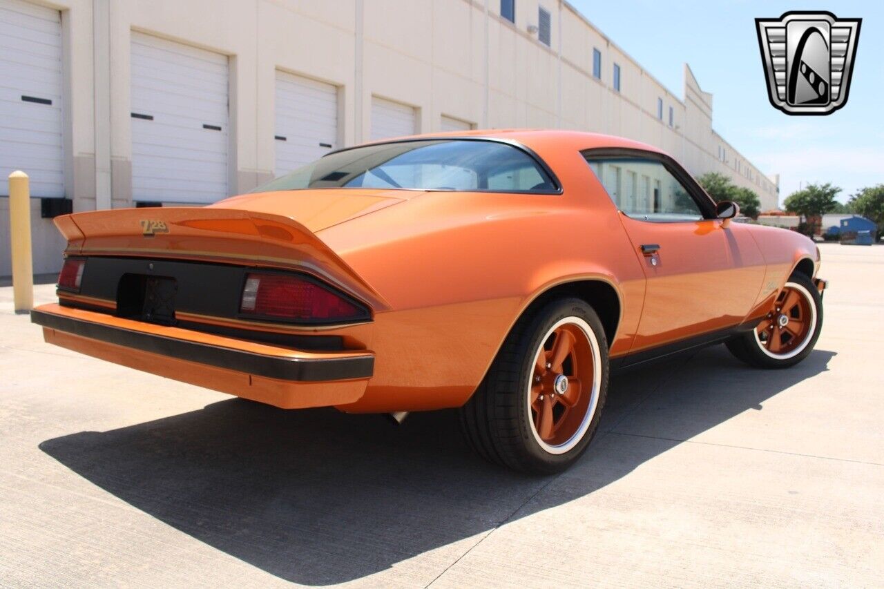 Chevrolet-Camaro-1977-6