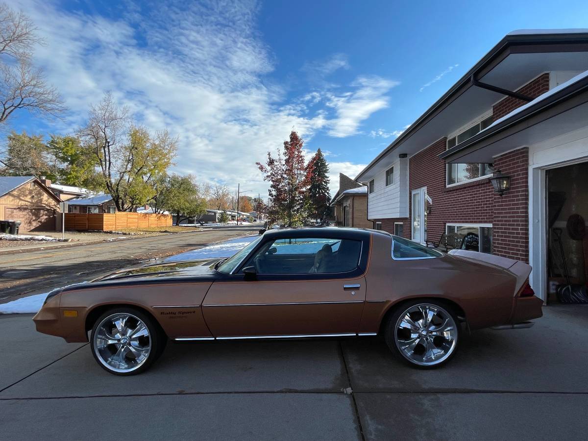 Chevrolet-Camaro-1978-2