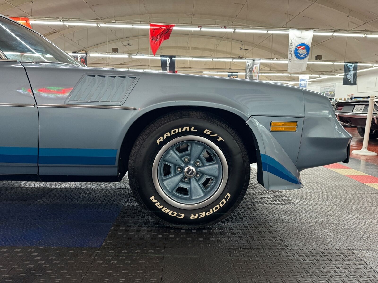 Chevrolet-Camaro-1979-31