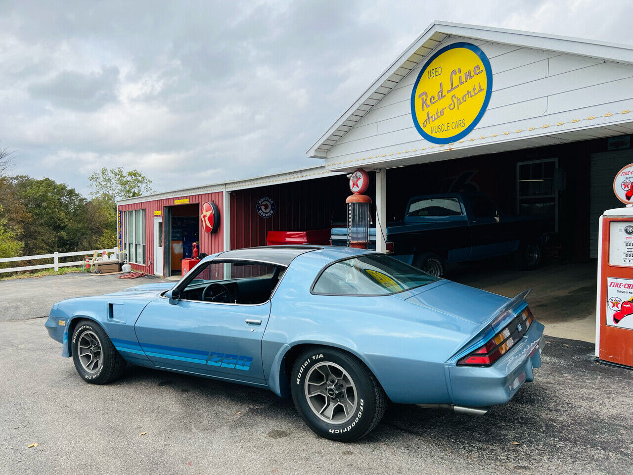 Chevrolet-Camaro-1981-4