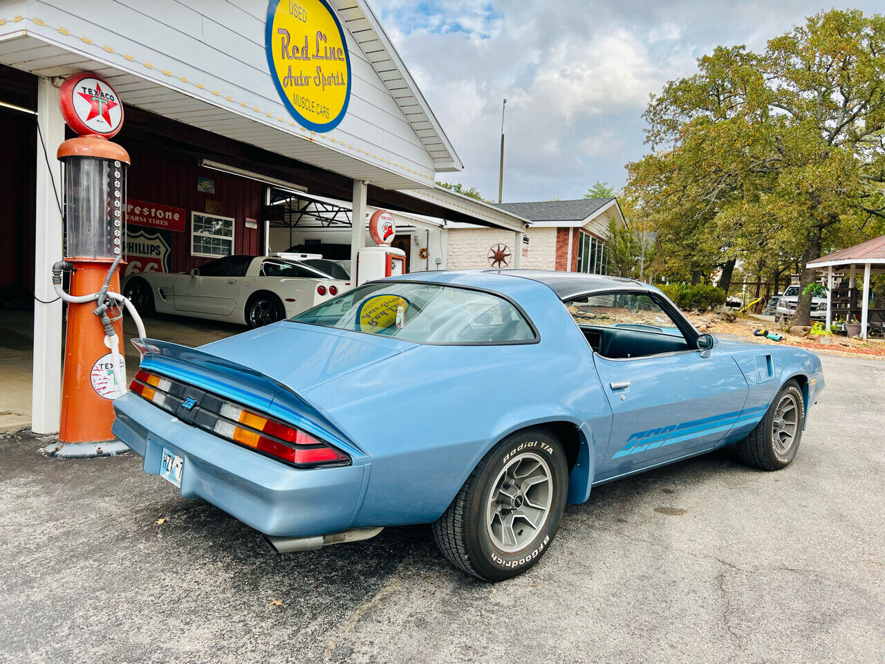 Chevrolet-Camaro-1981-5