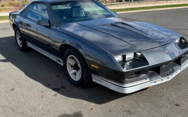 Chevrolet-Camaro-1982