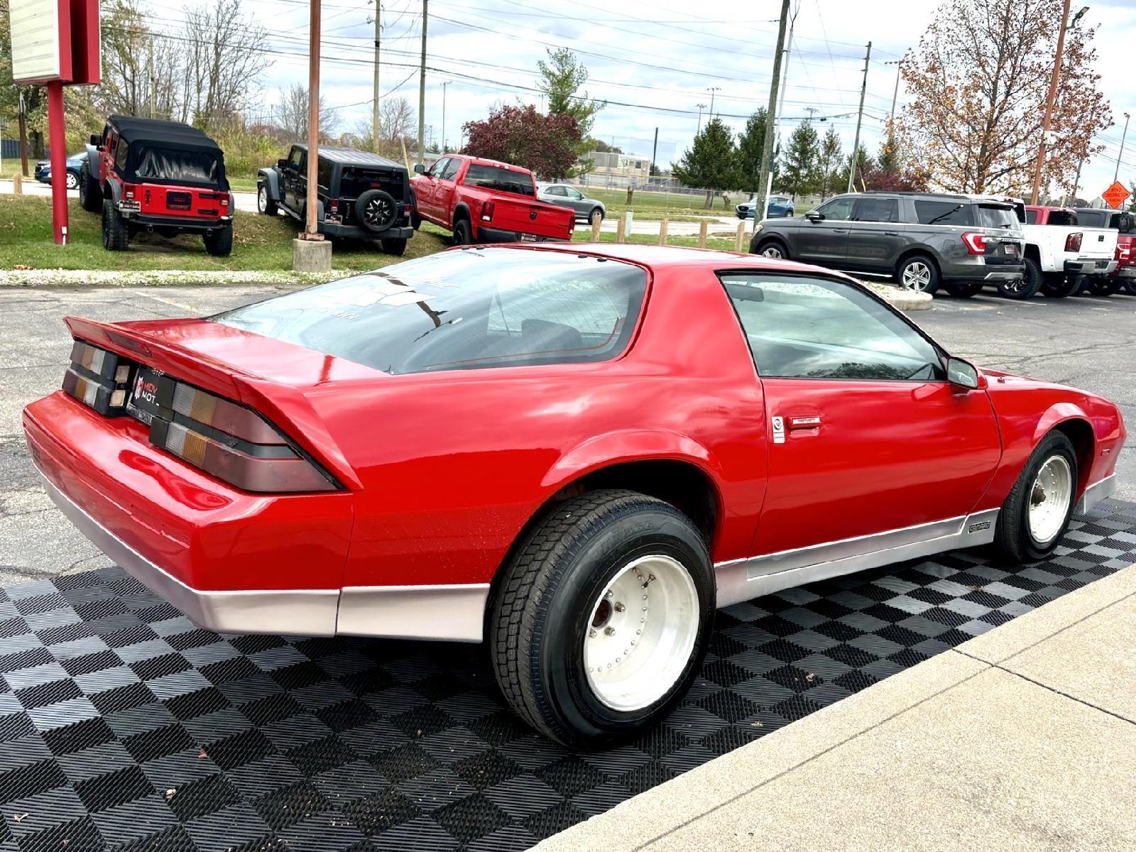 Chevrolet-Camaro-1988-7