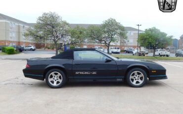 Chevrolet-Camaro-1989-4