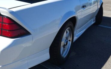 Chevrolet-Camaro-1992-13