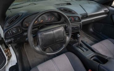 Chevrolet-Camaro-1995-10