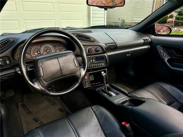 Chevrolet-Camaro-1995-13