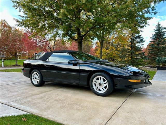 Chevrolet-Camaro-1995-25