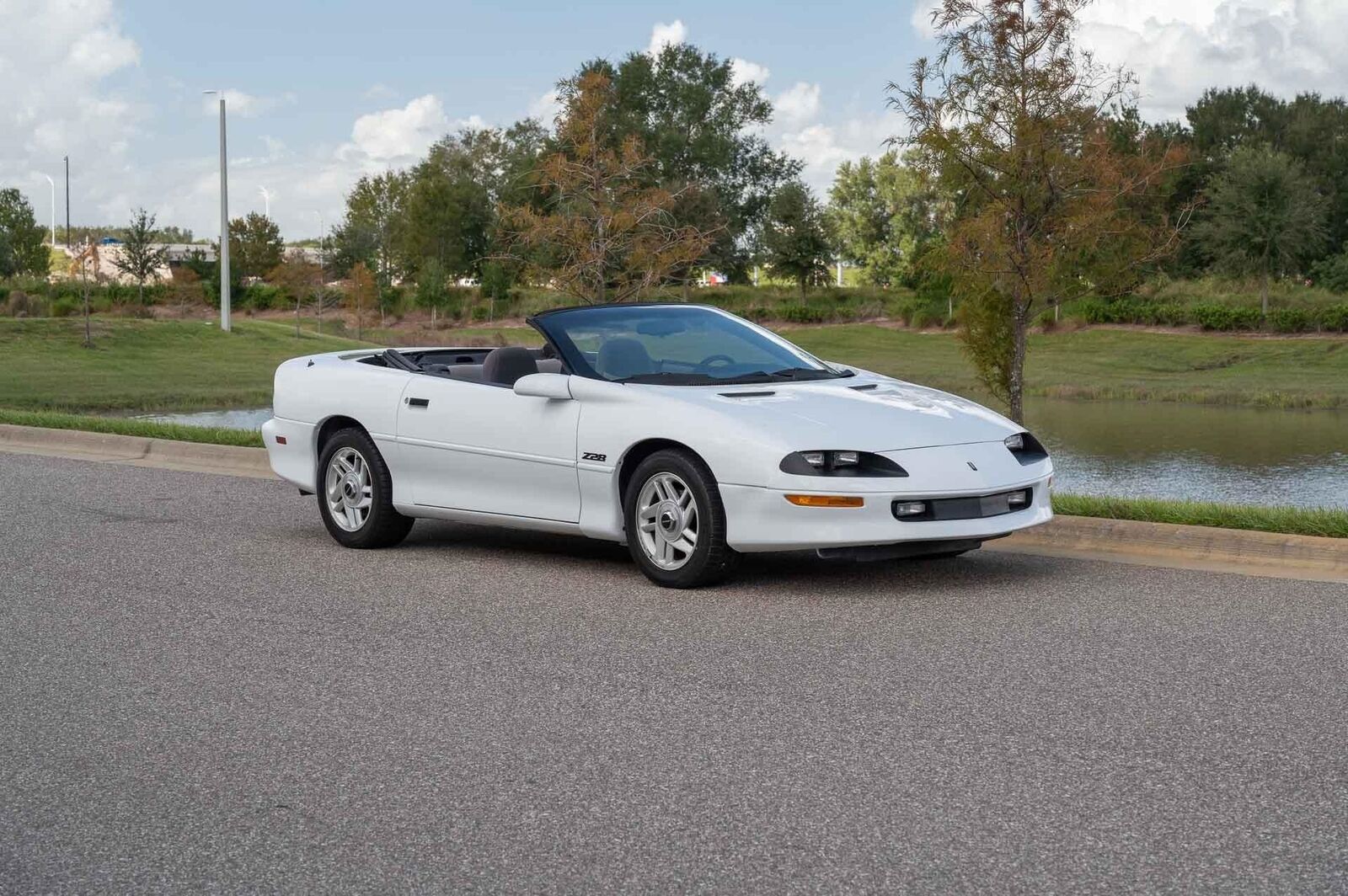 Chevrolet-Camaro-1995-8