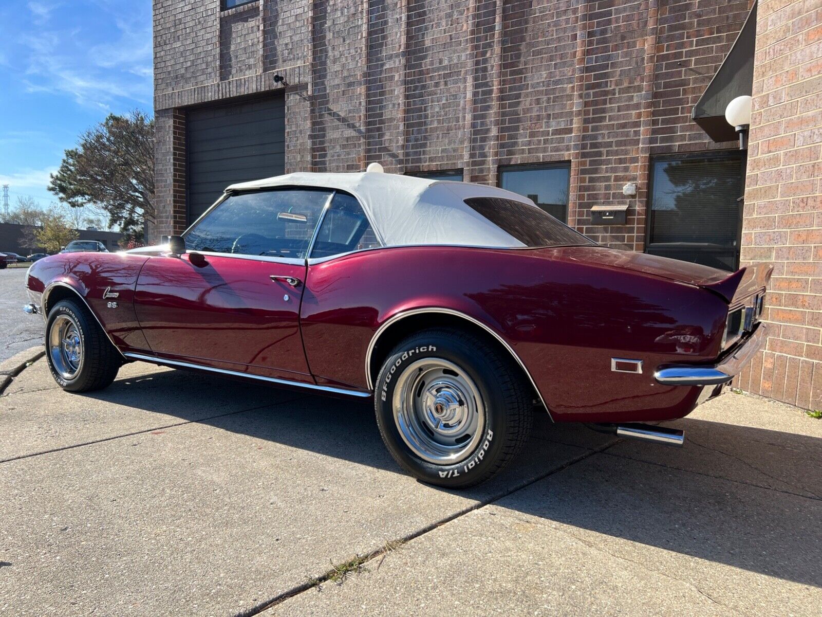 Chevrolet-Camaro-Cabriolet-1968-2