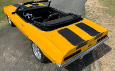 Chevrolet-Camaro-Cabriolet-1969-2