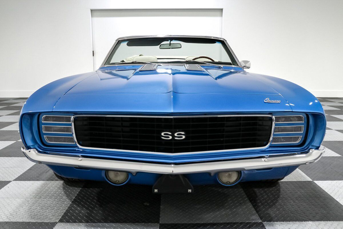 Chevrolet-Camaro-Cabriolet-1969-2