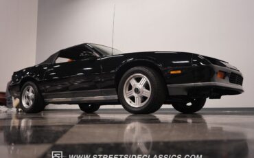 Chevrolet-Camaro-Cabriolet-1987-34